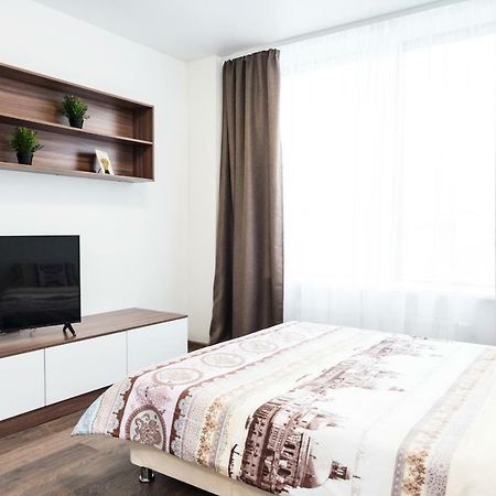 Аpartment In The City Center Apartment Екатеринбург Екстериор снимка